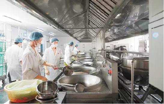 连锁餐饮须严控中央厨房&ldquo;叠加&rdquo;风险_美食_网
